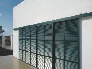 Protección solar para puertas y ventanas